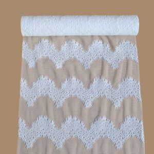 TULLCS-28-D549-073 Tüll anyag csipkével [28cm x 5m] fehér